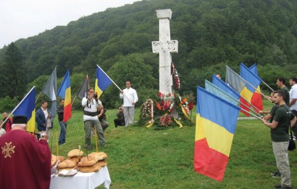 Florin Palas: Mărturisire și faptă creștină în acțiunile luptătorilor anticomuniști din Munții Făgăraș.