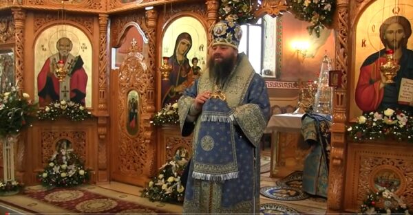 Părintele Eftimie Mitra: „Longhin Jar a dovedit că e omul rușilor, a dovedit că e un trădător al neamului românesc”. „Avem în mijlocul nostru intruși, oameni care în loc să ne unească, mai rău ne dezbină, mai rău ne instigă, unii împotriva altora, români contra români, așa cum face Longhin”