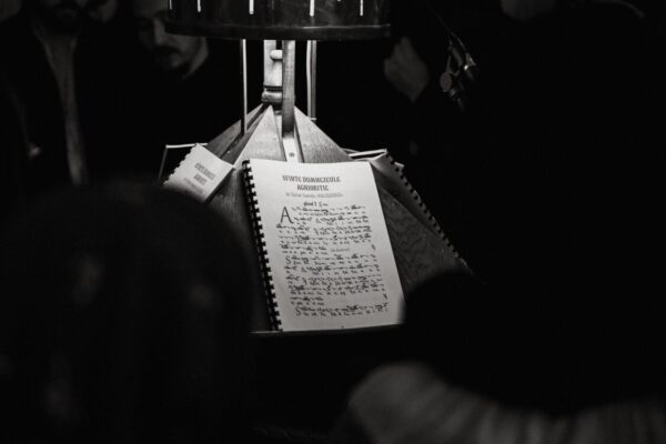 Tabără de muzică psaltică la Mănăstirea Nicula – formare muzicală și duhovnicească pentru tineri. Cei mai talentați din țară