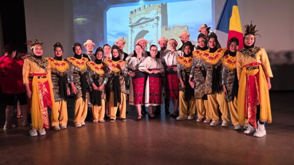 Ansamblul folcloric al Școlii Populare de Arte „Tudor Jarda” Cluj a obținut Marele Premiu la un festival de renume, în Italia