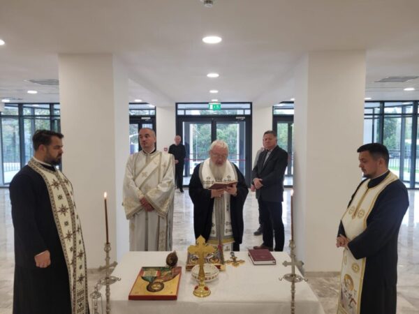 IPS Părinte Mitropolit Andrei a binecuvântat noul sediu al Academiei Naționale de Muzică „Gheorghe Dima” din Cluj-Napoca. Ortodoxie muzicală