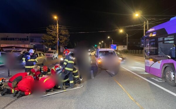 Accident rutier petrecut pe strada Traian Vuia din municipiul Cluj-Napoca. Pieton dus la spital