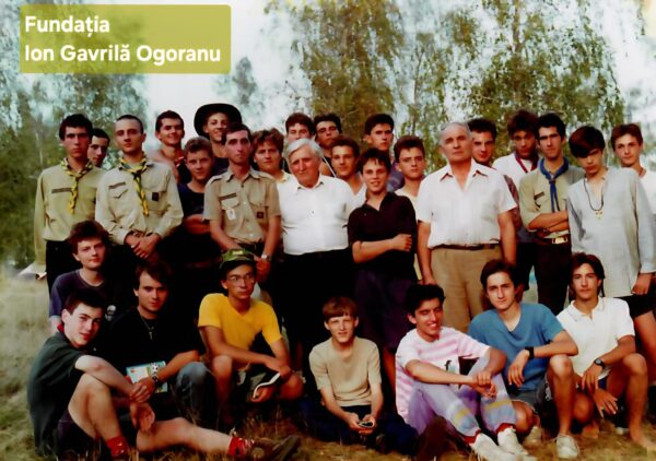 INEDIT. FOTO DOCUMENTE. Din arhiva personală Ion Gavrilă Ogoranu ––––– Momente memorabile. Aproximativ 1995