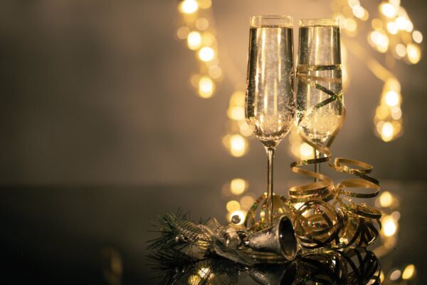 Cum să îți pregătești hotelul de Revelion + sugestii de promovare pentru a atrage cât mai mulți oaspeți