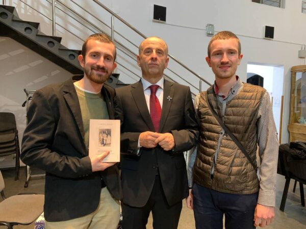 Liga Studenților a participat la lansarea volumului „Șușmanii. Epopeea anticomunistă din Apuseni (1948-1958)”, ce poartă semnătura istoricului Cornel Jurju