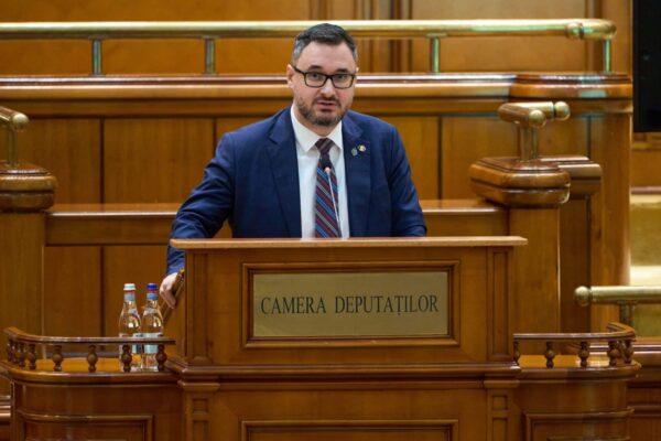 Dan Tanasă (deputat AUR): „Solicit intervenția urgentă a autorităților în legătură cu amenințările cu moartea primite pe platforma Reddit”