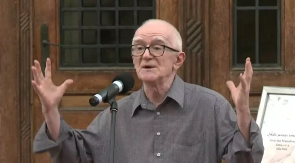 Ion Horea a fost nu doar poet, ci și administrator al gustului literar într-o epocă – chiar dificilă – în care canonul era încă în mișcare.