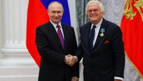 Dirijor german a fost decorat de Vladimir Putin, iar acum parlamentarii sunt furioși