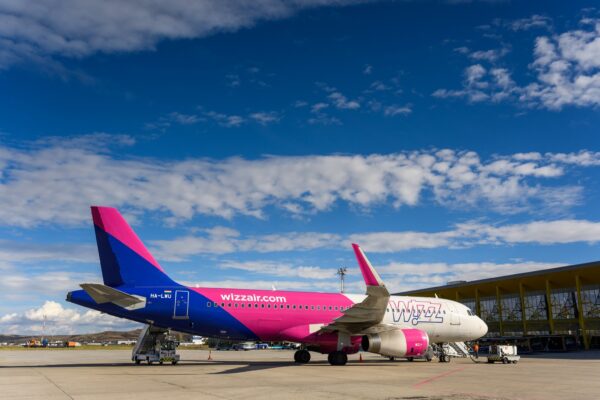 Aeroportul Internațional Avram Iancu Cluj și compania aeriană Wizz Air anunță extinderea reţelei sale de rute cu 3 noi destinaţii. Vezi care sunt