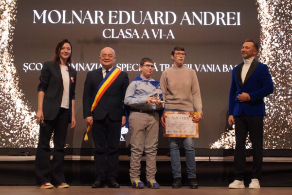 Clujul și-a premiat supereroii, la prima ediție a Galei Supereroilor, organizată de Caiac SMile