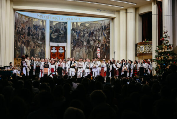 Concertul de colinde vechi „Fă-te, gazdă, vesel, bunu’!” al Ligii Studenților din Cluj. Ediția a 9-a. Tradiție ortodoxă