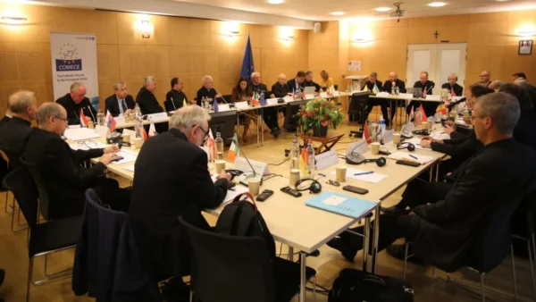 Episcopii catolici își exprimă îngrijorarea față de hotărârea CJUE cu privire la căsătoriile între persoane de același sex
