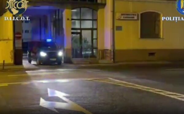 Grup infracțional destructurat: victime exploatate sexual în Cluj-Napoca.Cinci persoane arestate