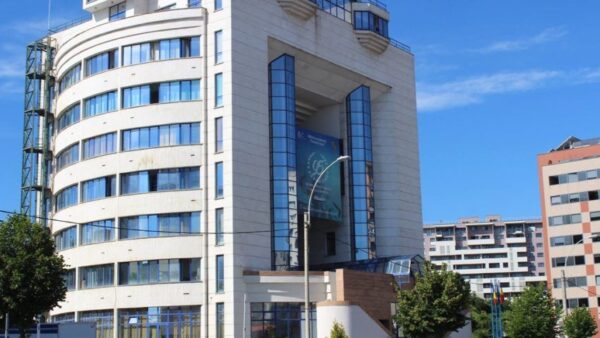 Curs gratuit de limba engleză pentru adulți la Biblioteca ”Octavian Goga”