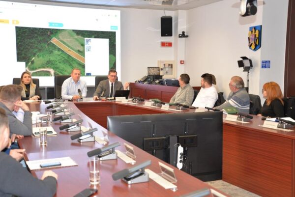 Toate primăriile clujene vor fi înrolate în platforma Ghișeul Unic dezvoltată de Consiliul Județean Cluj