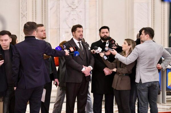 Președintele ACT, Claudiu Târziu, a depus un proiect de lege pentru abrogarea Legii Vexler: „Această lege reprezintă un grav atac la adresa conștiinței naționale”