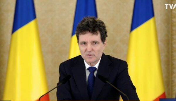 Nicuşor Dan: Pensiile magistraţilor – o problemă care trenează. Îmi doresc o asumare din partea CCR