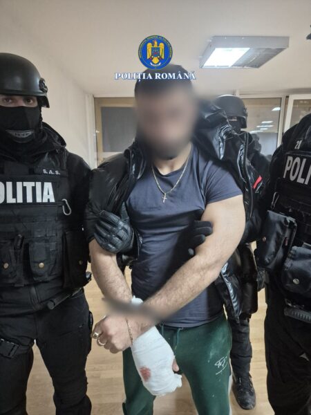FOTO. Cum a fost prins criminalul lui Gheorghe Chindriș. Ce au găsit polițiștii asupra lui