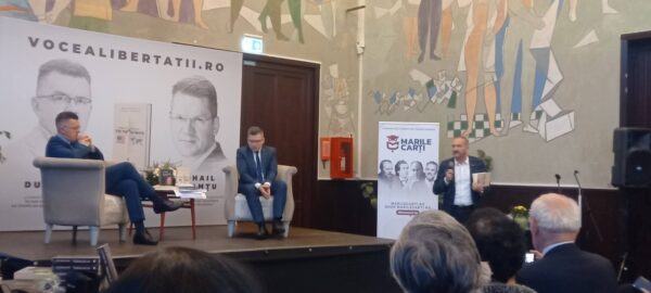 Dan Dungaciu și Mihail Neamțu, lansare de carte la Cluj. ”America lui Trump vs. Lumea lu Soros”