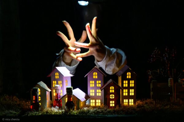 Ziua Mondială a Teatrului, marcată la Teatrul de Păpuși „Puck” Cluj-Napoca