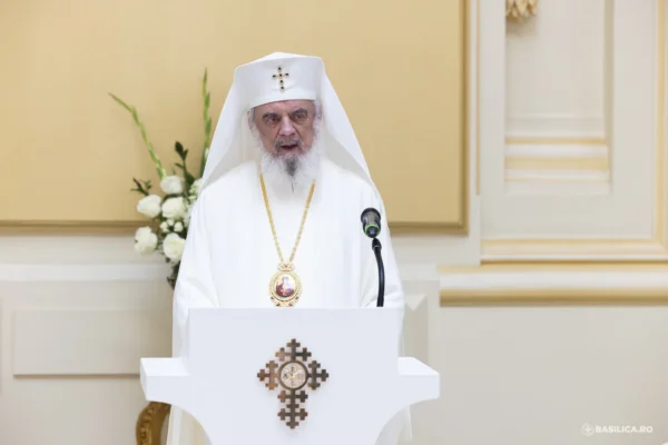 Materia sculptată, epifanie a luminii Creatorului. Spiritualitate ortodoxă în opera lui Constantin Brâncuși
