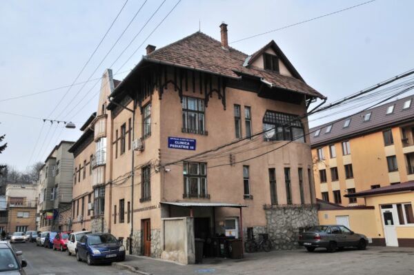 Copii evacuați la Pediatrie 3 din Cluj, din cauza unor scurgeri de gaz