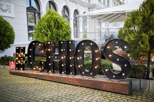 Bun îi vinul ghiurghiuliu la Cluj. Festivalul Ro Wine la Chios