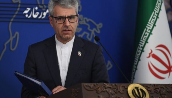 Iran: Țările UE vor „plăti prețul, mai devreme sau mai târziu” dacă nu se exprimă în legătură cu atacurile americano-israeliene