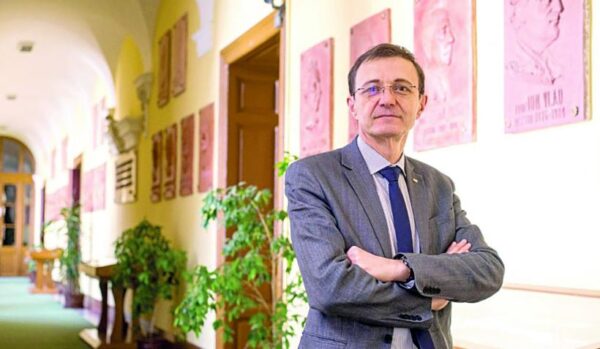 Ioan Aurel Pop : Goga și mereu Goga