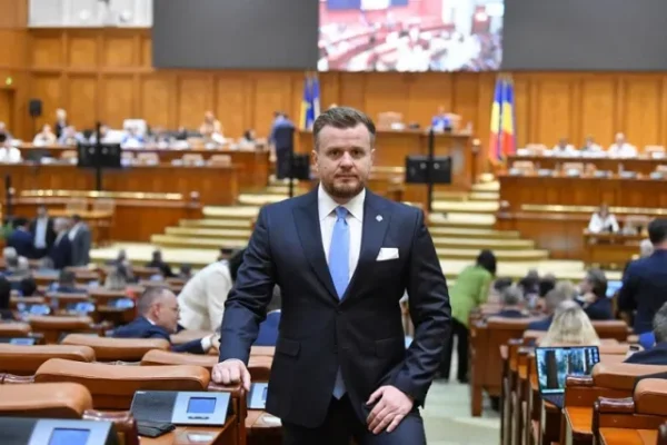 Deputat Robert Alecu (ACT): Anticipatele de decor