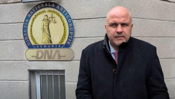 Deputatul Emanuel Ungureanu a depus plângere la DNA împotriva fostului ministru Alexandru Rafila