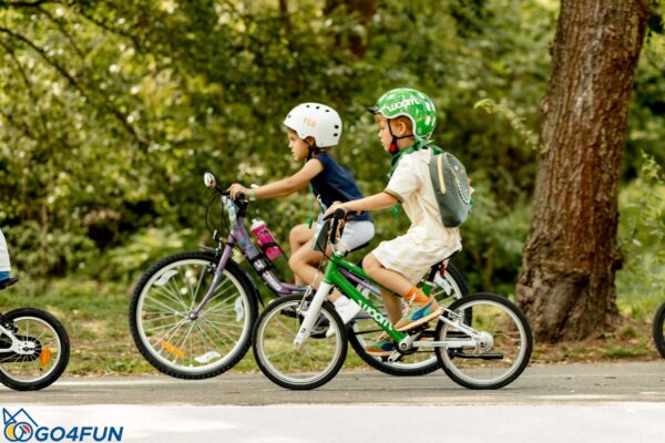Parada Micilor Bicicliști la Cluj-Napoca. O zi de pedalat, voie bună și timp petrecut împreună – pentru copii, părinți și prieteni