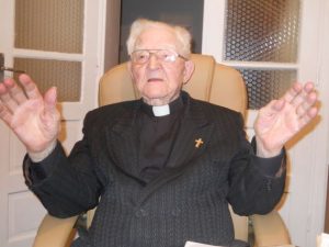 Pr. Prof. Univ. Dr. Ioan M. Bota a scris o istorie a românilor din perspectiva greco-catolicismului