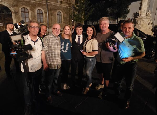 Nicușor Dan la Cluj-Napoca: Se întrevede șansa unui guvern. Sper până la sfârșitul sesiunii parlamentare. E mingea la ei