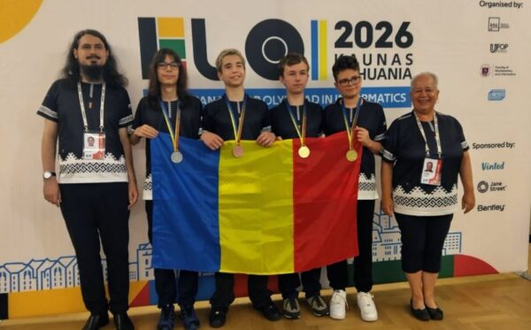 Elevii români au ocupat locul I la Olimpiada Europeană de Informatică pentru Juniori