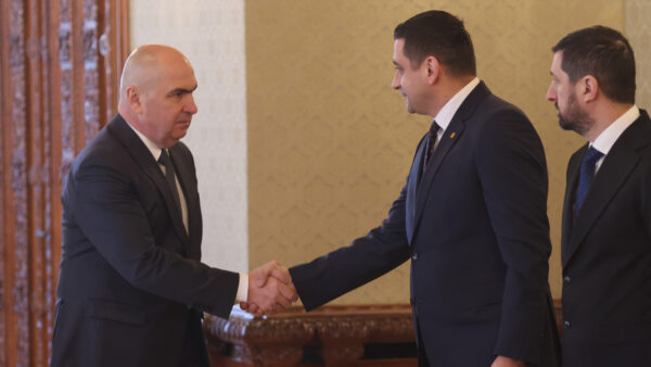 Ilie Bolojan a recunoscut scenariul mult vehiculat în spațiul public în care a avut întâlniri și eventuale negocieri cu președintele AUR, George Simion