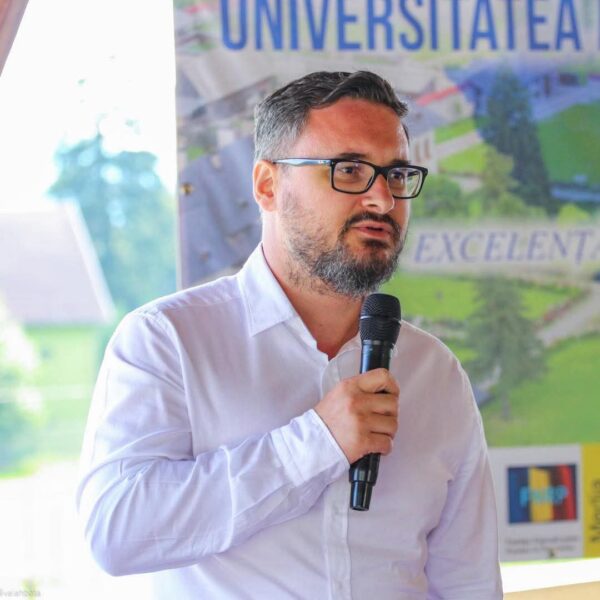 Dr. Mihai Târnoveanu: Solidaritate cu Dan Tanasă ! Refuzați comanda!