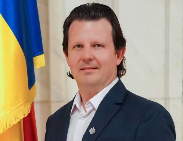 România moare. Nu metaforic, ci statistic. Iar Guvernul demis condus de Ilie Bolojan privește în altă parte
