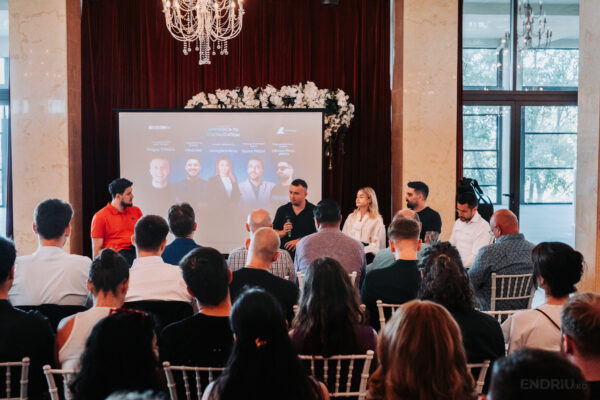 FOTO/ Eveniment AIESEC la Cluj. A Unified Approach to Digitalization: De la provocarea digitală a României la o soluție pentru generațiile viitoare