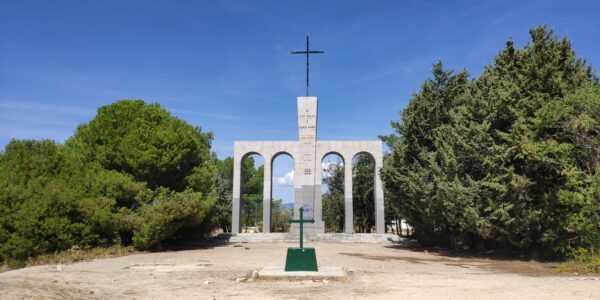 Monumentul din Spania dedicat legionarilor Ion Moța și Vasile Marin va fi demolat