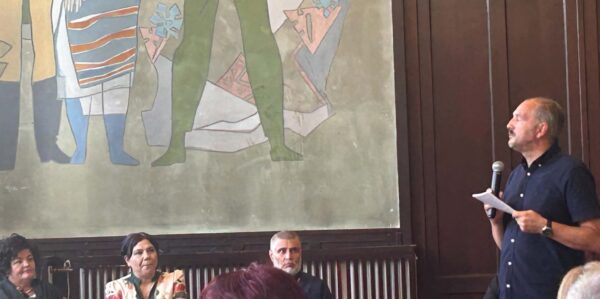 Lansarea la Cluj a  volumului de versuri „Cuvinte din rug”, semnat de preotul Cristian Mihail Deac: ”Înnoiește limbajul liricii religioase”