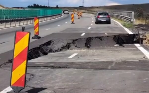 Autostrada A10 Sebeș–Turda continuă să fie afectată de problemele de instabilitate a terenului din zona kilometrului 66
