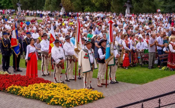 Ludźmierz găzduiește cea de-a doua ediție a Festivalului Carpatic dedicat valahilor gorali din Polonia