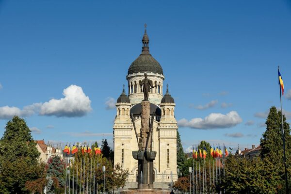 Claudiu Târziu: Partid lipsit de SENS vrea să demoleze tradiția creștină din România. Și a pornit de la Cluj