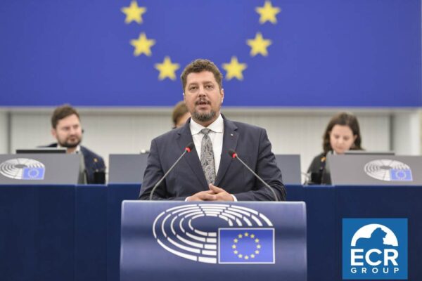 Claudiu Târziu: Nu importați crizele altora în Europa! (Video)