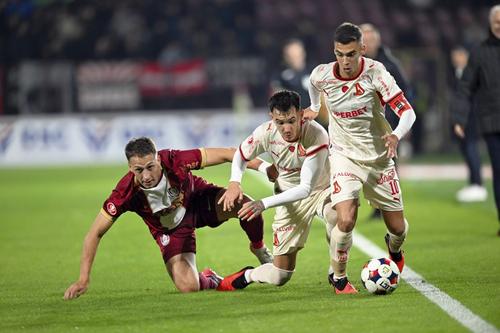 Dinamo supraviețuiește la Cluj, după o revenire spectaculoasă