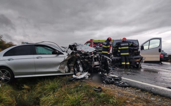 Accident pe Calea Turzii. Șase răniți duși la spital