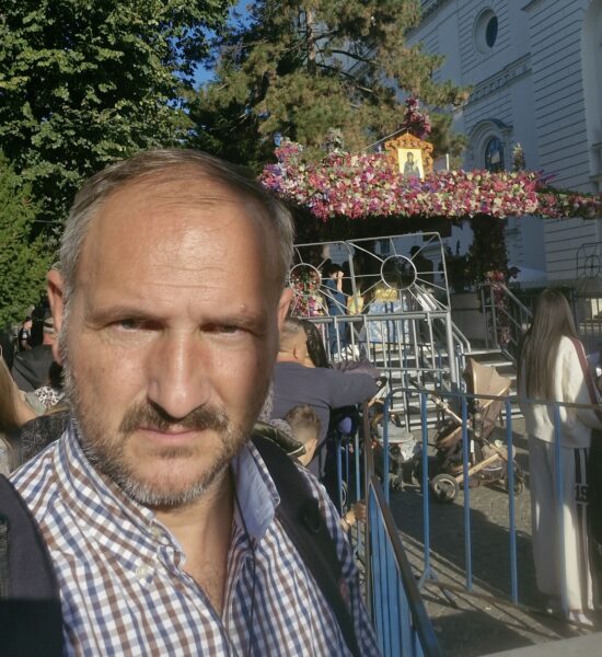 La rând spre Rai – pelerinaj la moaștele Sfintei Cuvioase Parascheva