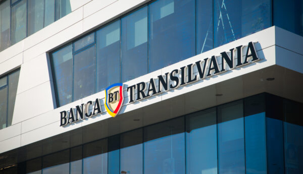 La Cluj-Napoca doar băncile o duc bine! Banca Transilvania, lider în topul băncilor după profit. Rezultate solide în prima jumătate din 2026