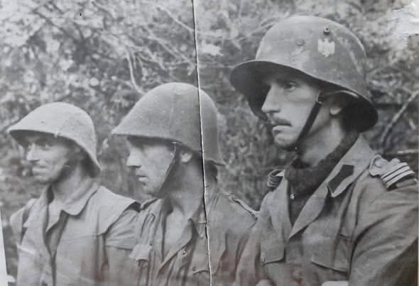 + 29 octombrie – 69 de ani de la nașterea în Ceruri a eroului George Fonea, poetul prizonierilor români din URSS